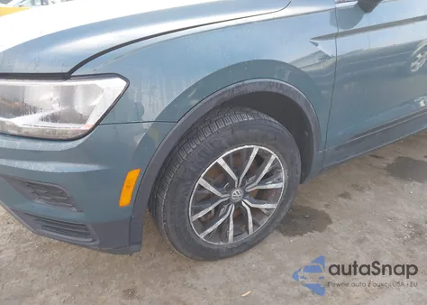 2019 Volkswagen Tiguan 2.0T Se/2.0T Sel/2.0T Sel R-Line/2.0T Sel R-Line Black z USA, uszkodzony, nr VIN 3VV2B7AX8KM113011